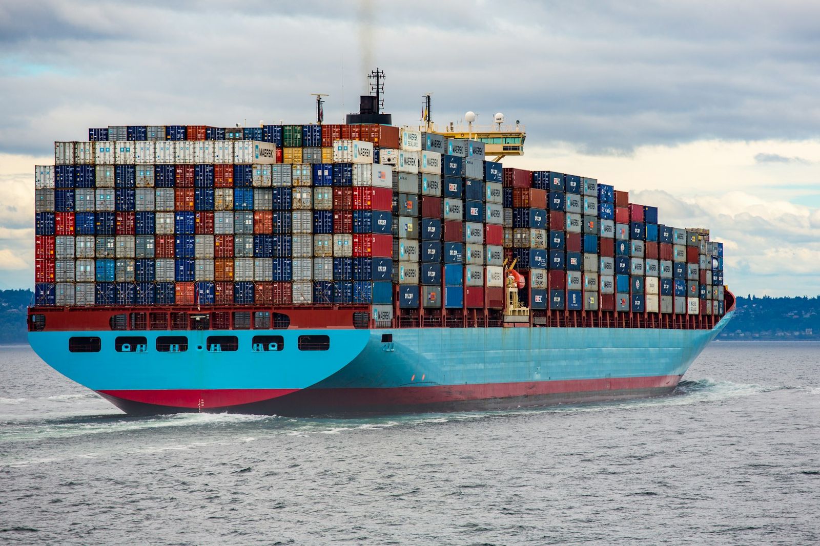 Container vessel at sea served by Marinex